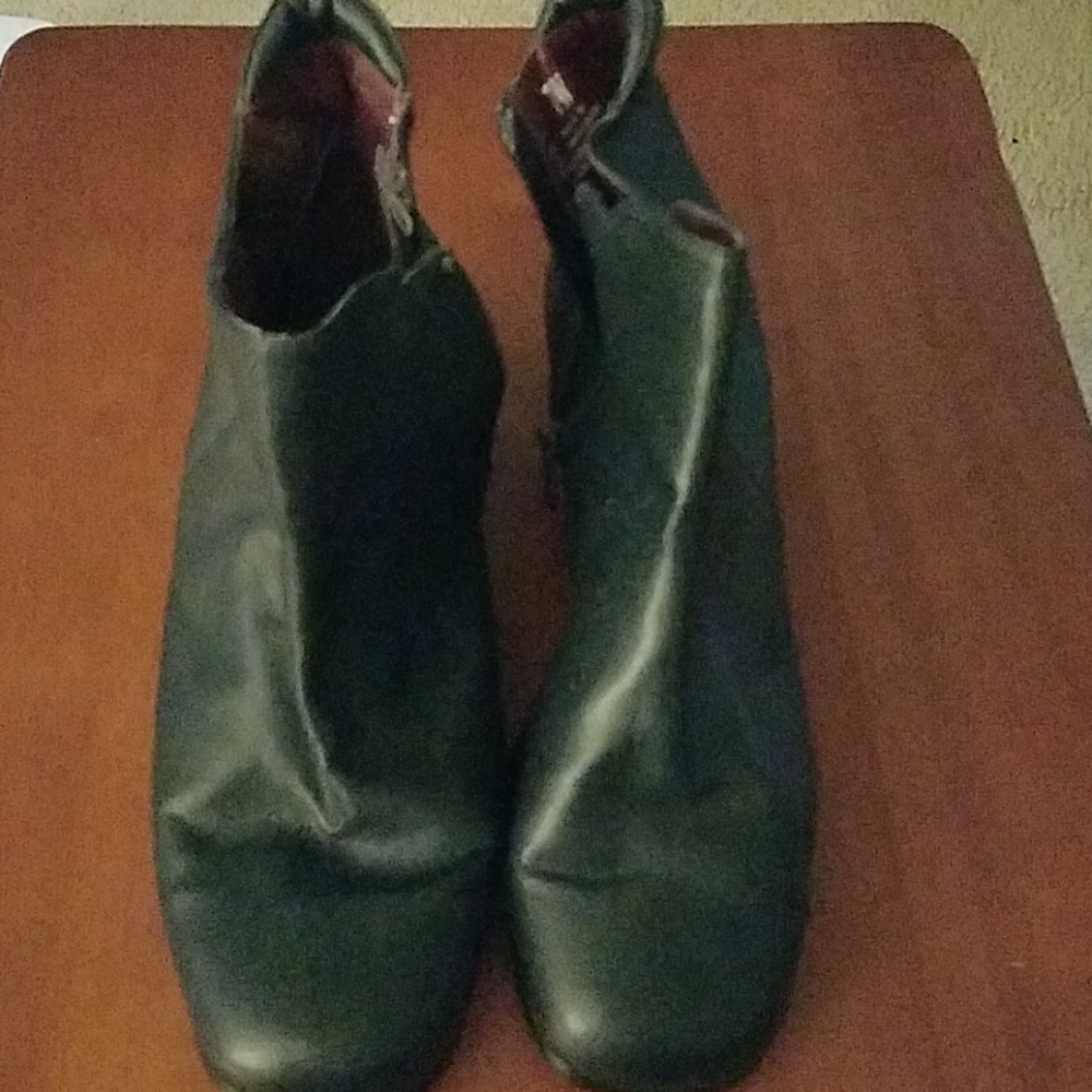 Beacon Reflections Leather Boots